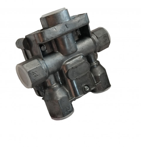 Клапан тормозной воздушный 4-х контурный HOWO T5G A7 F3000 WG9000360523 VALMO, image 3